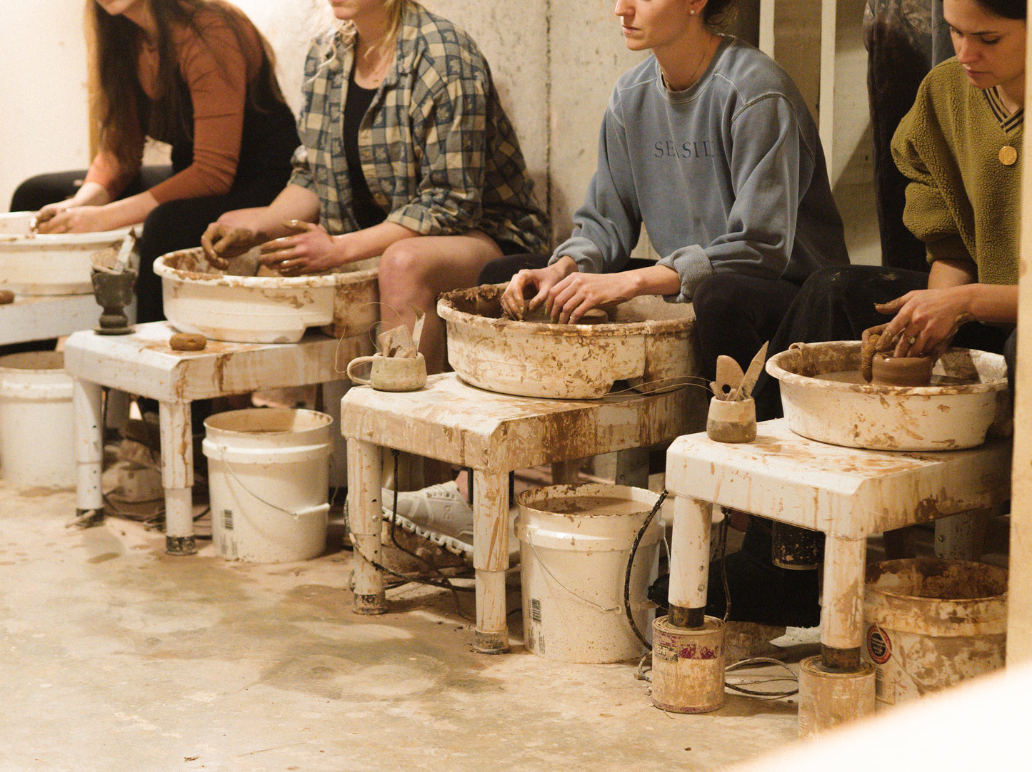 HAND + CLAY : 3 Week Pottery Class - March sessions